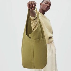 COPY - Everlane Teardrop Canvas Tote